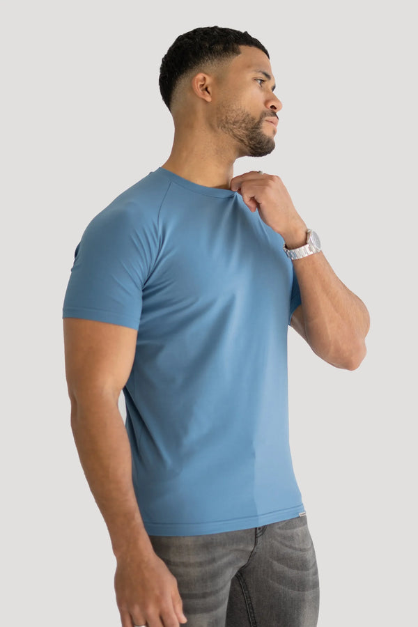 THE MUSCLE BASIC T-SHIRT