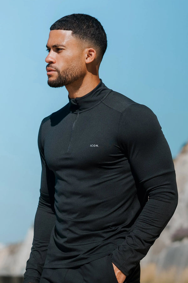 THE ICON ACTIVE HALF ZIP