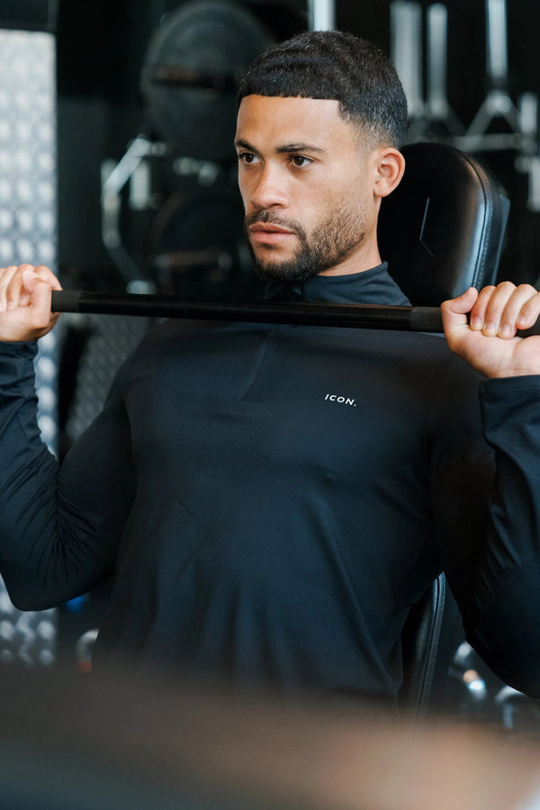 THE ICON ACTIVE HALF ZIP