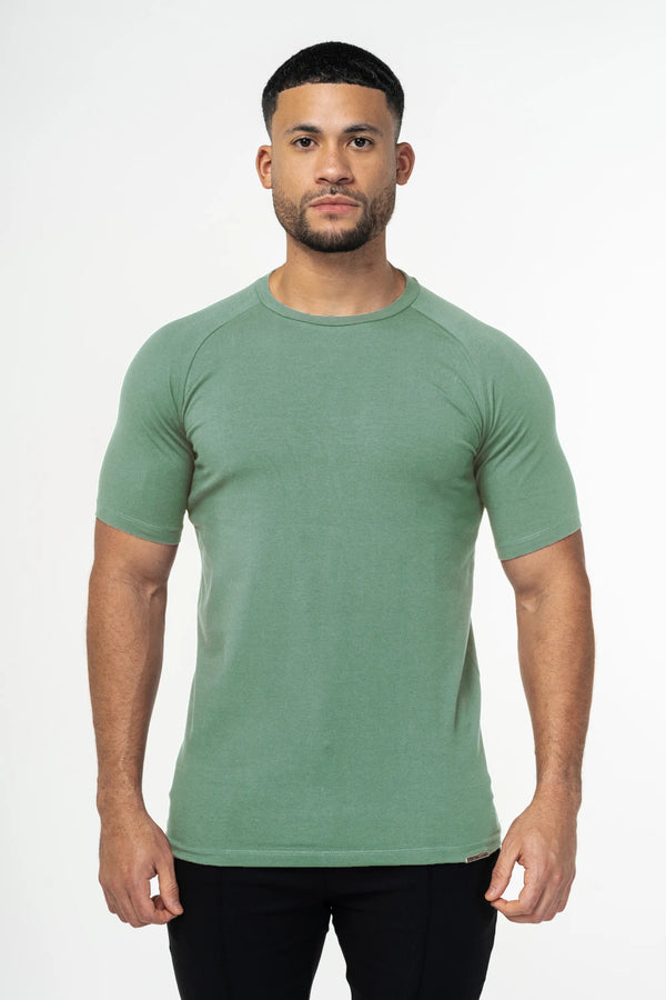 THE MUSCLE BASIC T-SHIRT