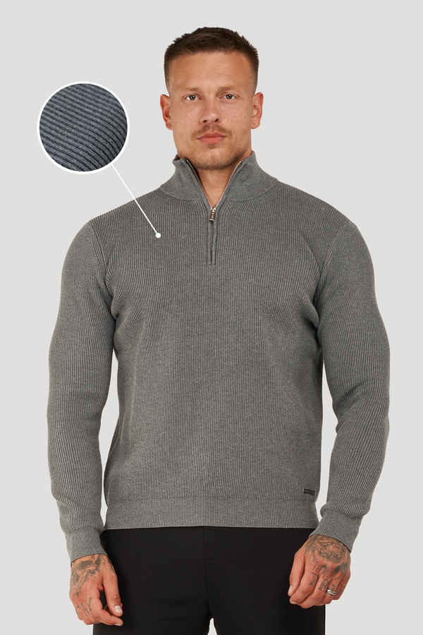 THE RENZO HALF ZIP SWEATER